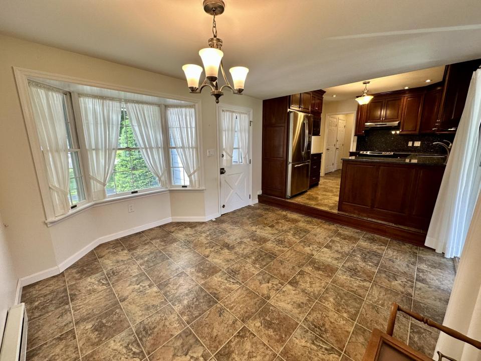 Breakfast Room