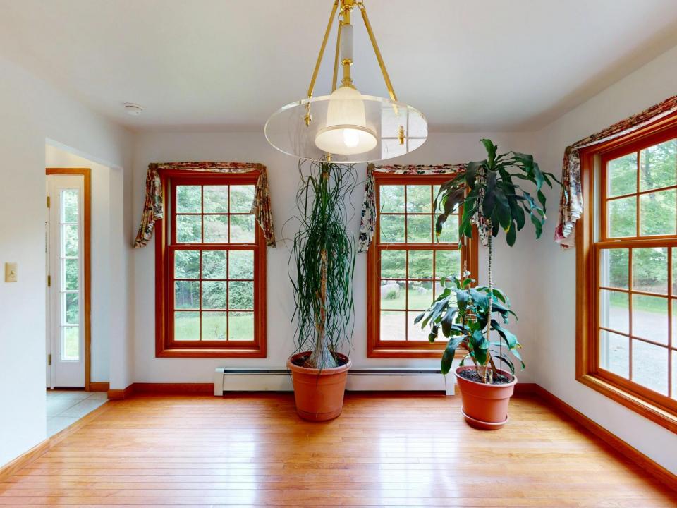 295-Forest-Hill-Ave-06192025_075846-2 (C
