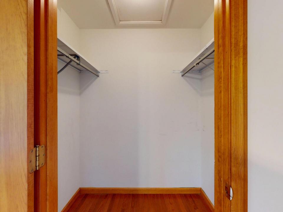 295-Forest-Hill-Ave-06192025_081447-2 (C