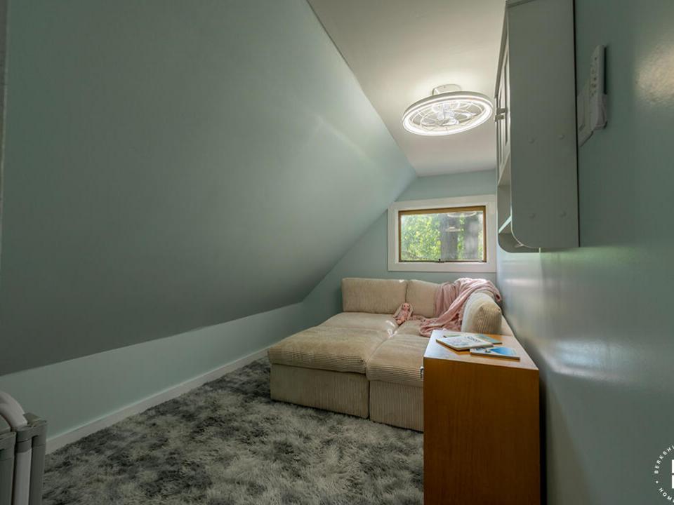 CozySaranacLakeCottage_Bedroom4_BonusAre