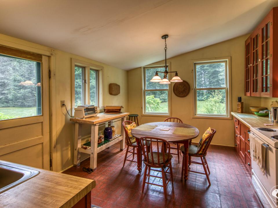 Kitchen/Dining