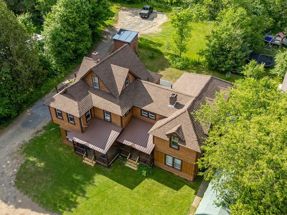 MultifamilyHomeInBloomingdale_A_Exterior