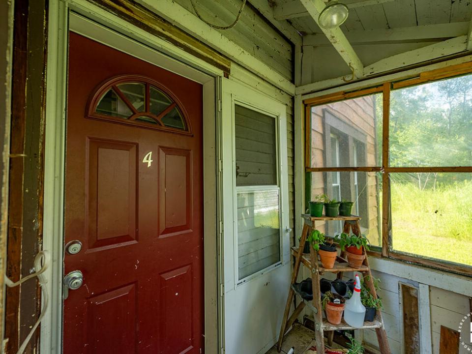 MultifamilyHomeInBloomingdale_4_Exterior