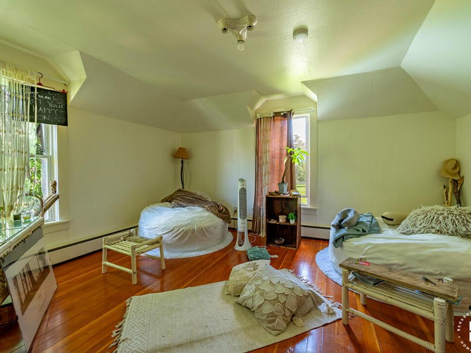 MultifamilyHomeInBloomingdale_4_LR