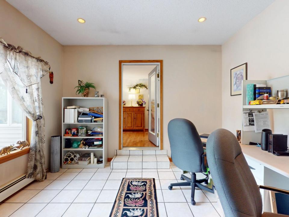 Office Main Floor