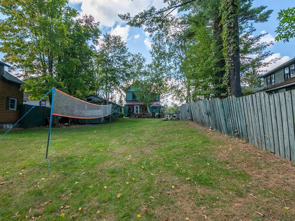 GreenHeron_Badmitton_To_Exterior_Back