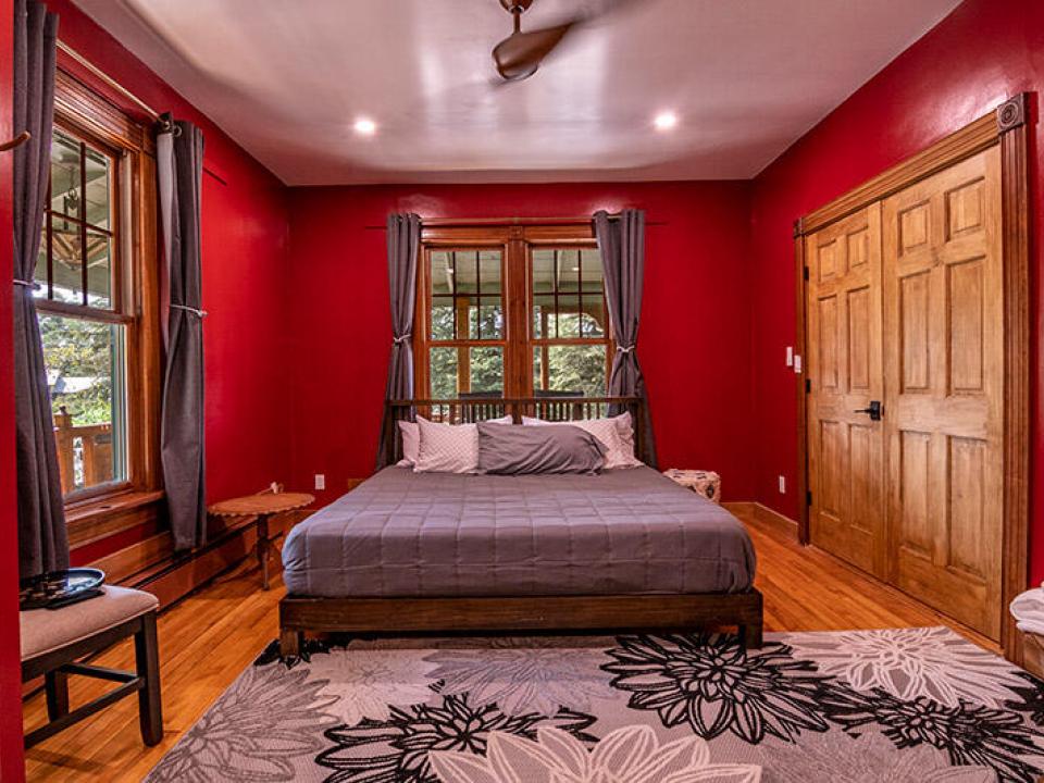 GreenHeron_Bedroom1
