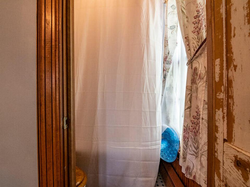 GreenHeron_Bedroom3_Bayview_Bath