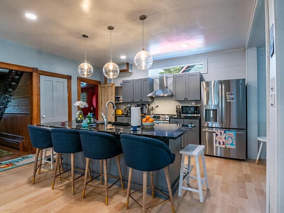 GreenHeron_Kitchen_BreakfastBar