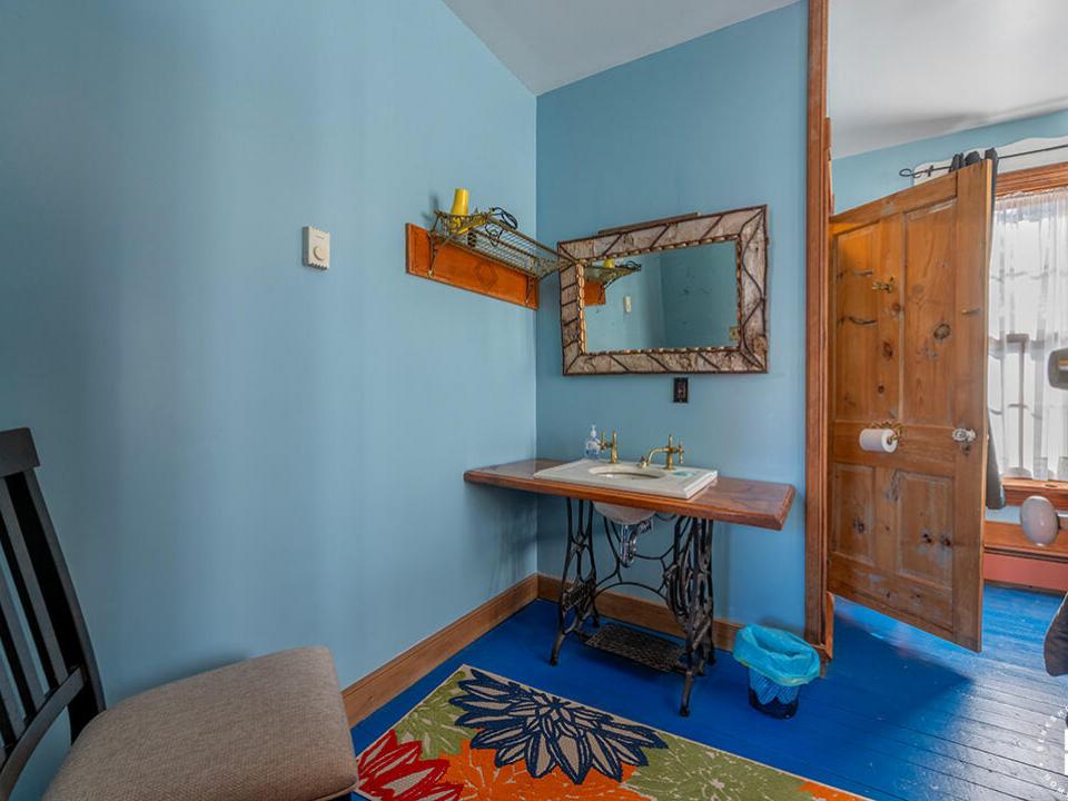 BeaverChalet_Fall25_FawnRidge_Sink