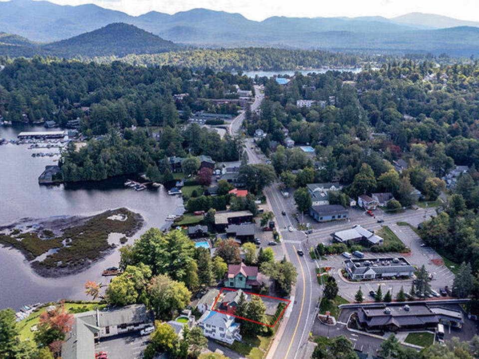 RedHeron_A_Exterior_Downtown