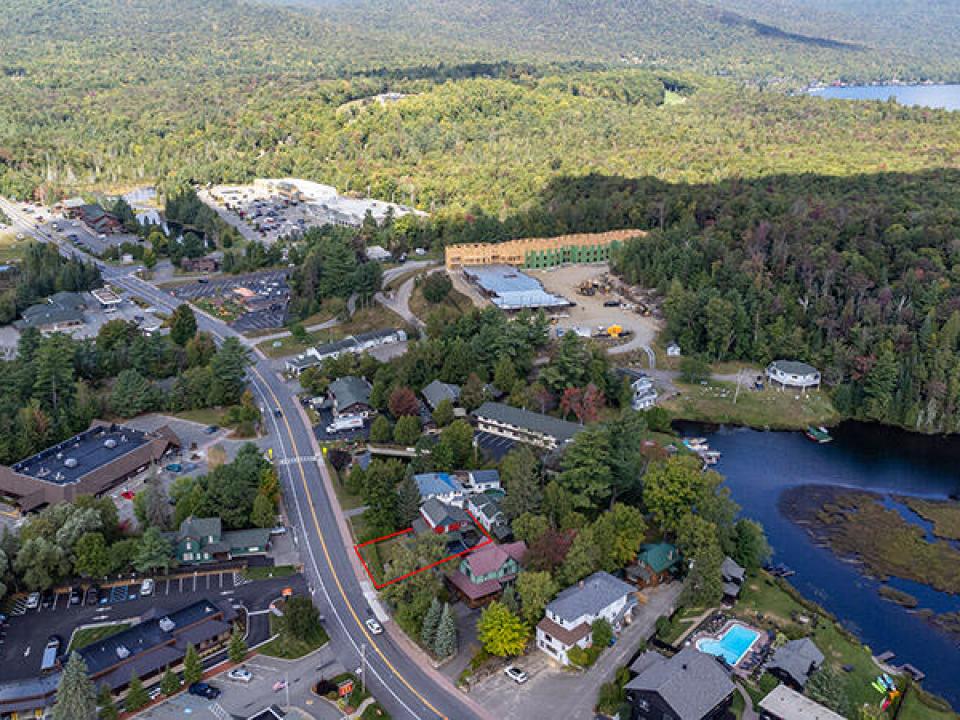 RedHeron_A_Exterior_ShoppingCenter