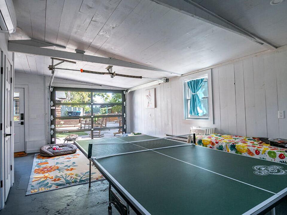 RedHeron_Garage_PingPong_To_Door