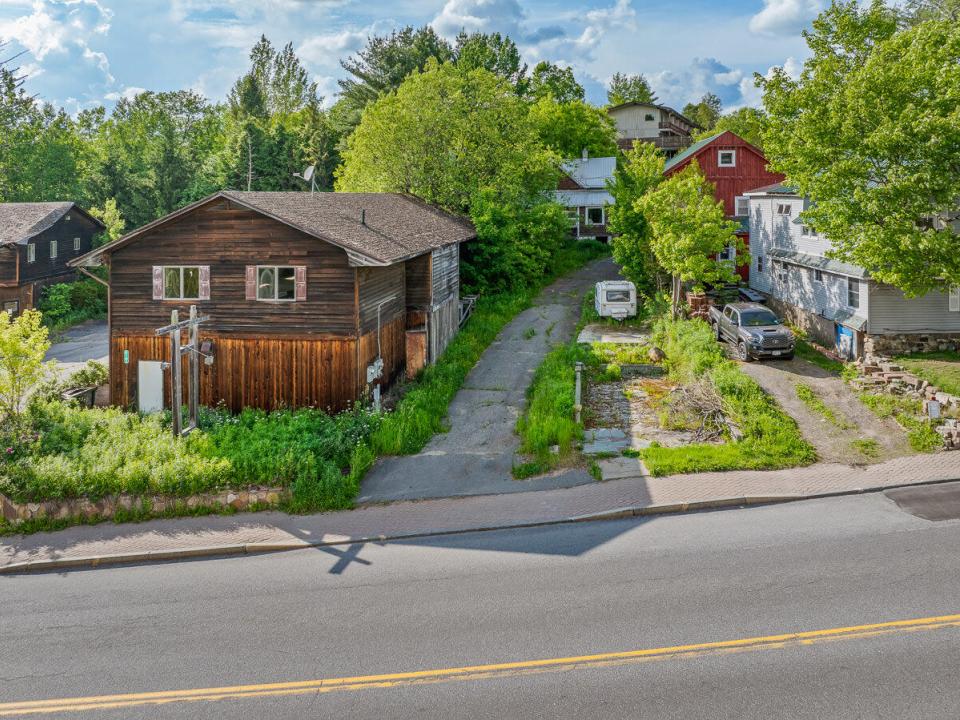 6165-Sentinel-Road-Lake-Placid-NY-12946-