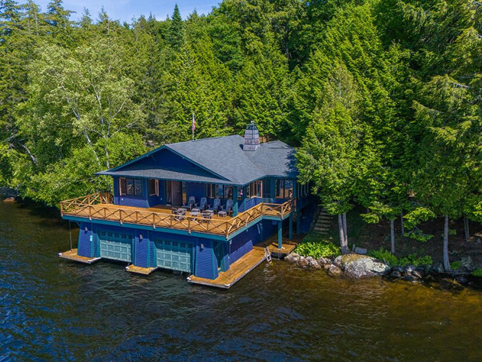 AdkCompoundOnUpperSaranac_A_MainHouse_LS