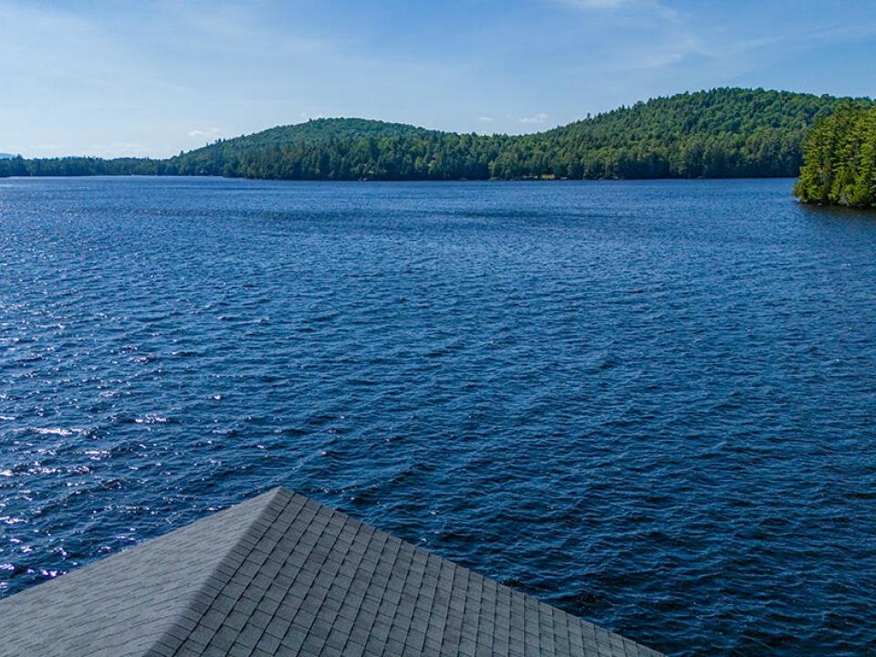 AdkCompoundOnUpperSaranac_A_RoofView_M