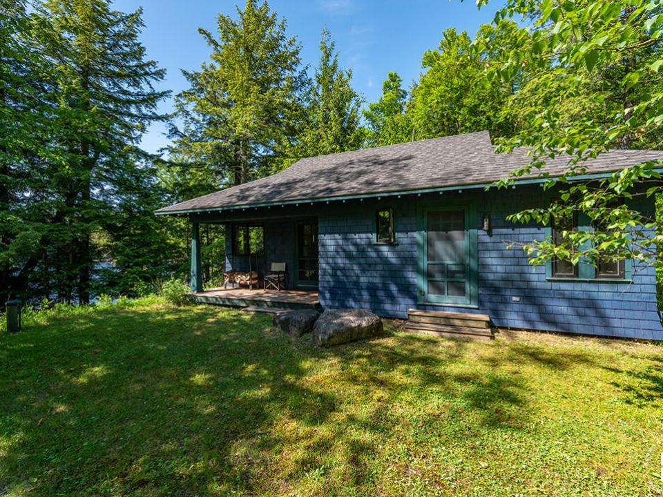 AdkCompoundOnUpperSaranac_GC_Exterior_R