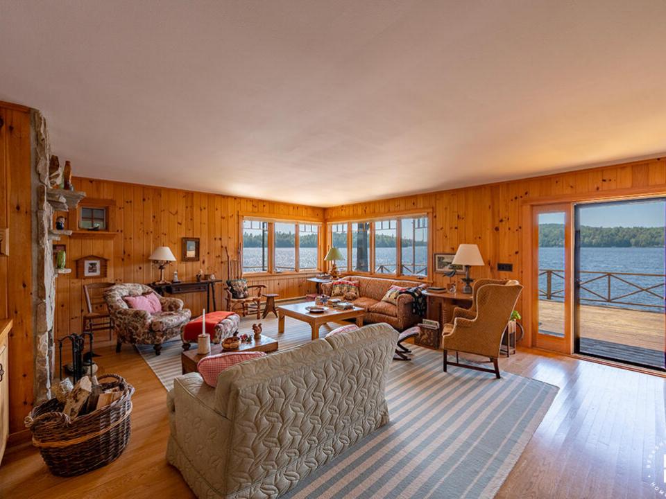 AdkCompoundOnUpperSaranac_MH_LR_Full