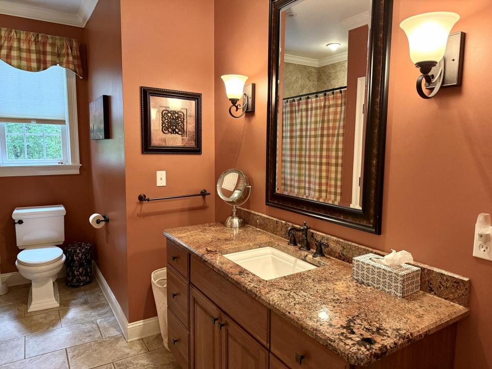 Main Bathroom