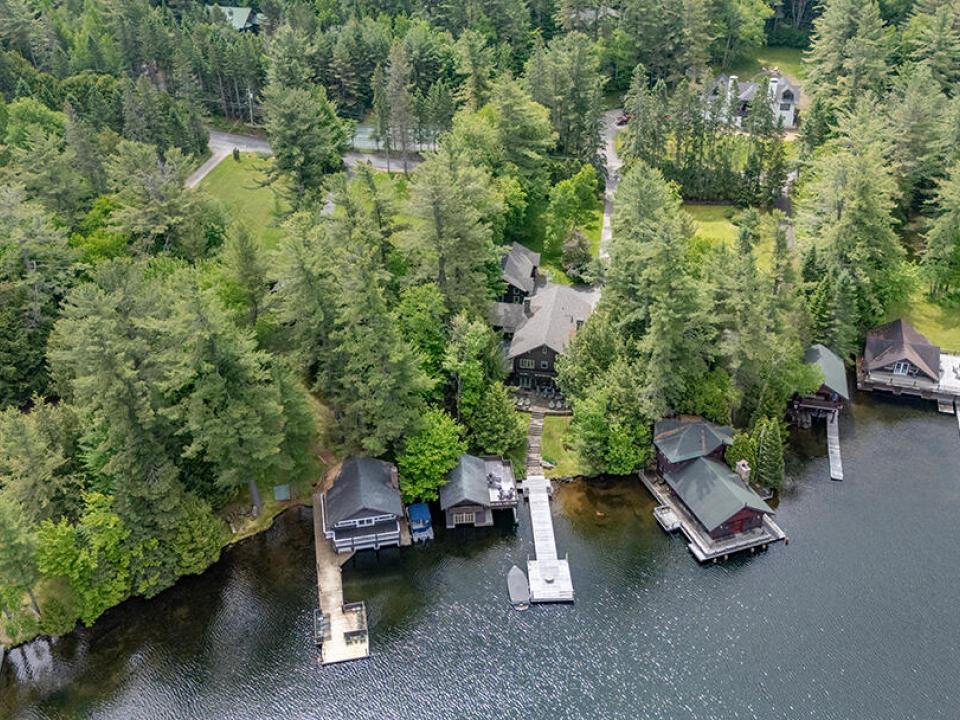 AdirondackHomeOnVictorHerbert_A_Exterior