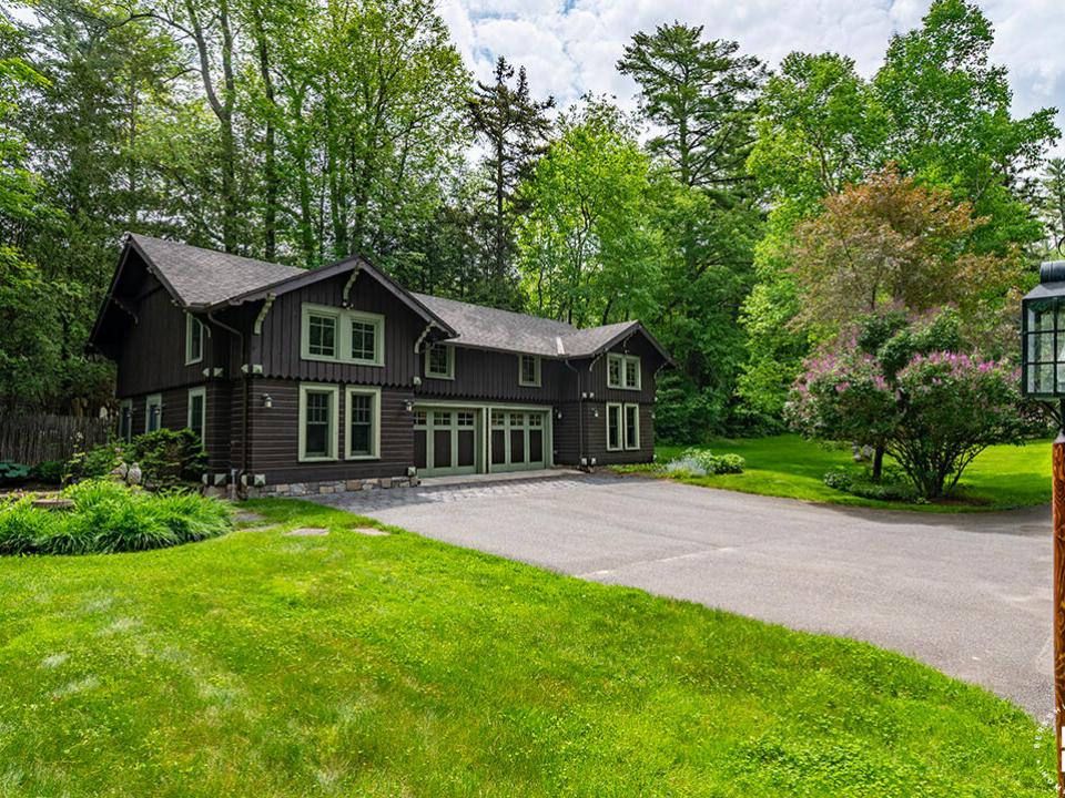 AdirondackHomeOnVictorHerbert_GC_Exterio