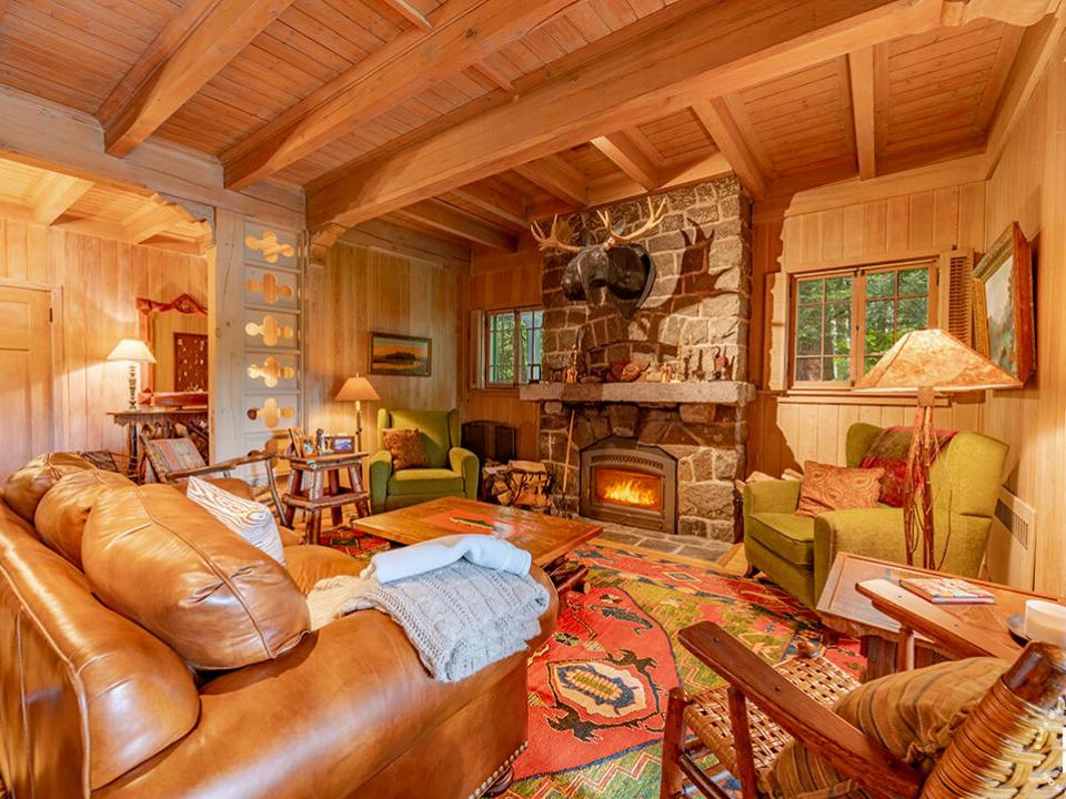 AdirondackHomeOnVictorHerbert_LivingRoom