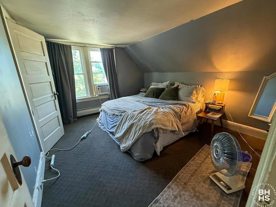 SaranacLakeMultifamilyOnHelen_Bedroom2