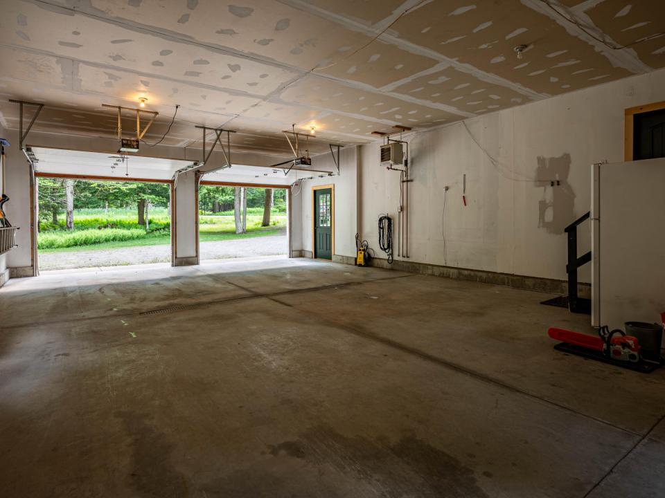 Heated Garage