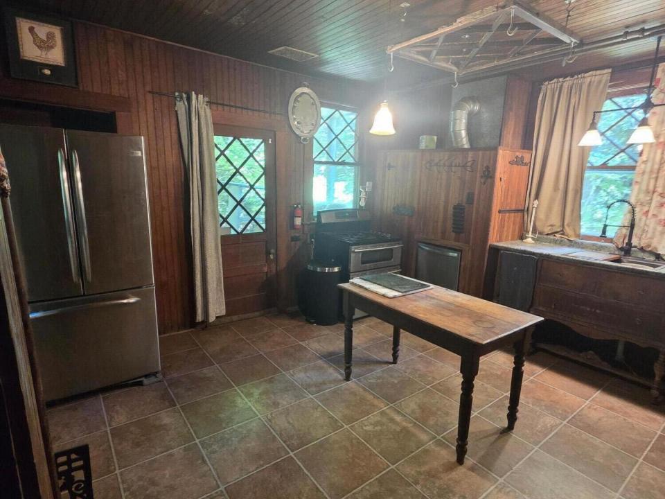 Kitchen 4