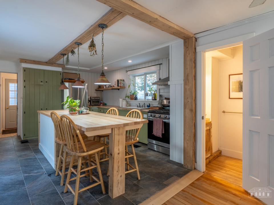 1287 Pine St SL-13