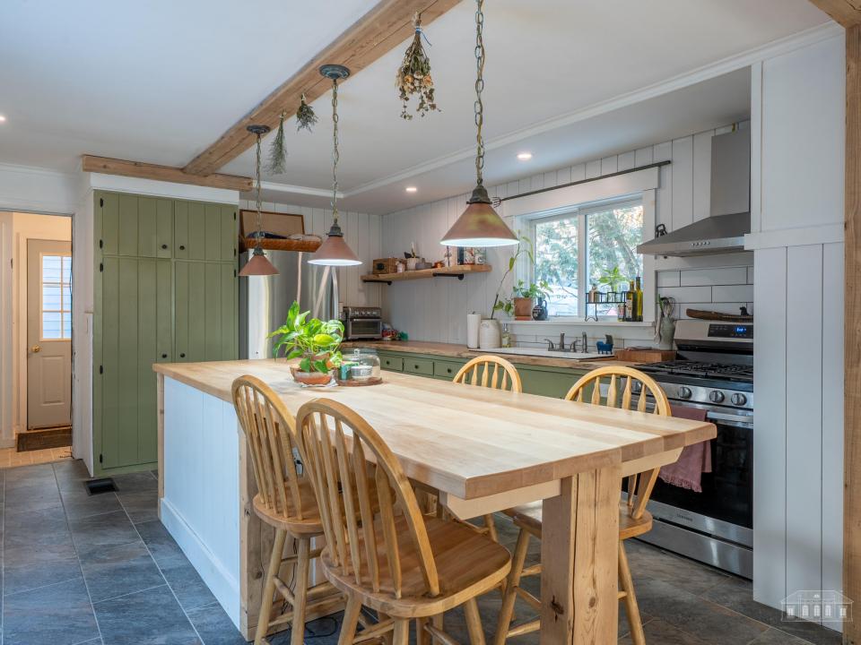 1287 Pine St SL-12