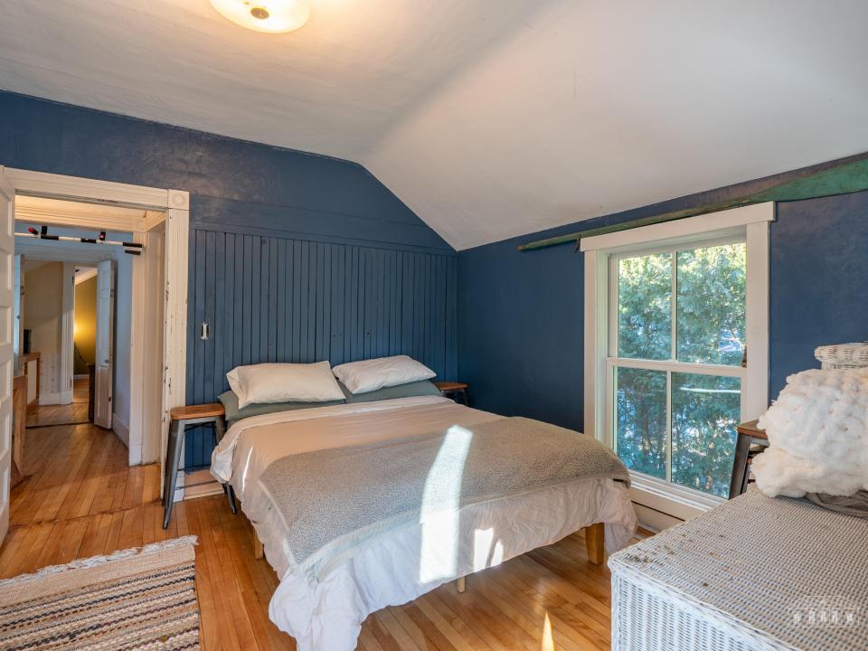 1287 Pine St SL-22