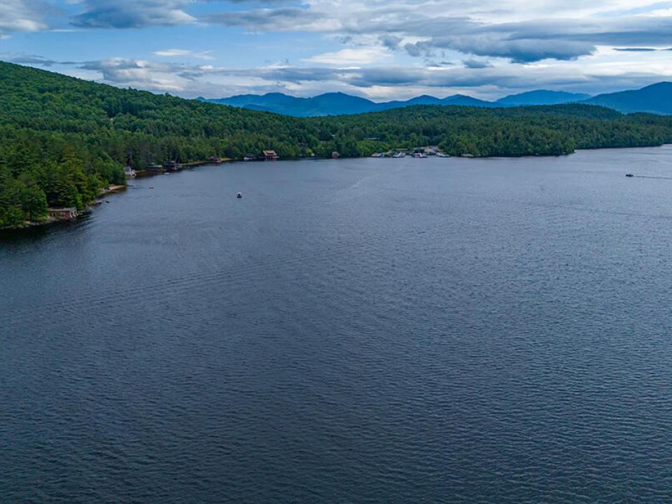 HistoricHomeOnLowerSaranacLake_A_Lake_RM