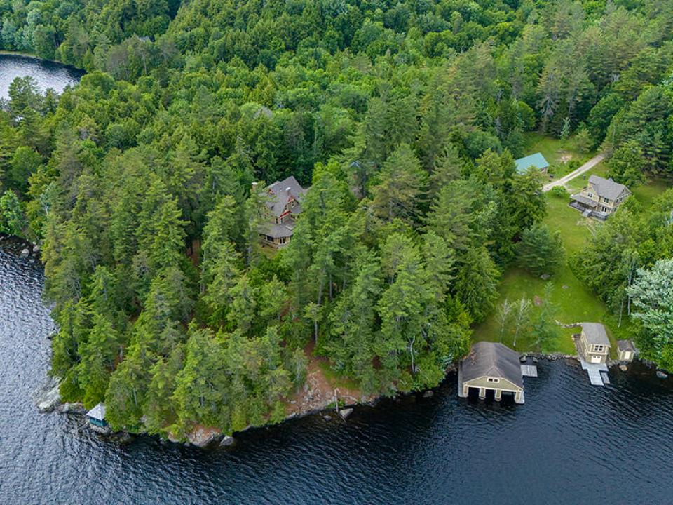 HistoricHomeOnLowerSaranacLake