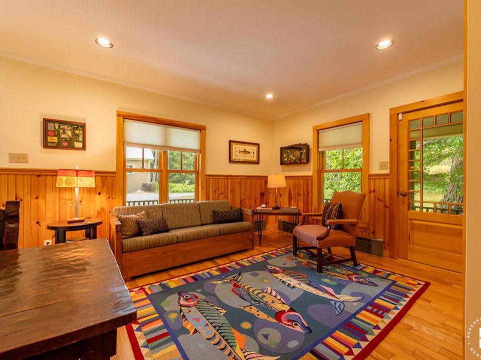 HistoricHomeOnLowerSaranacLake_GH_Den_Co