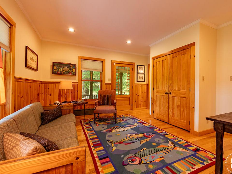 HistoricHomeOnLowerSaranacLake_GH_Den