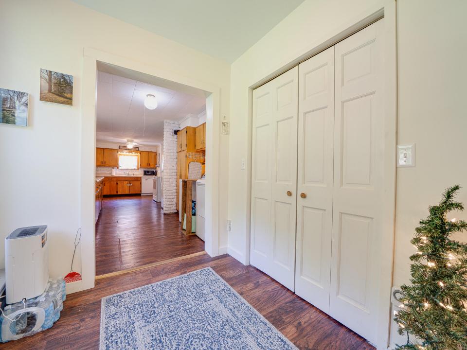 12761 NY-30-63