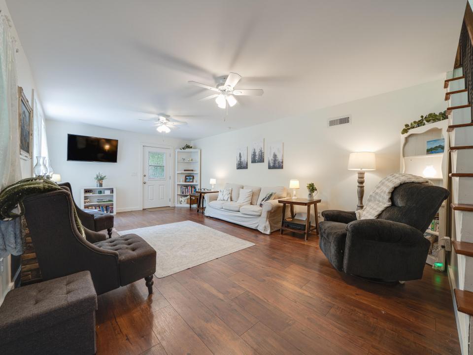 12761 NY-30-71