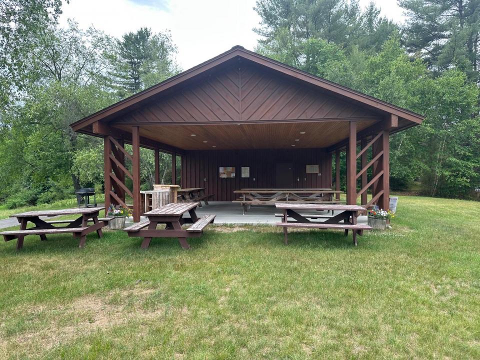 259 River Rd Pavillion