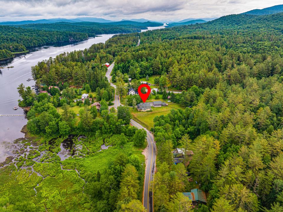 11 N Point Rd-16