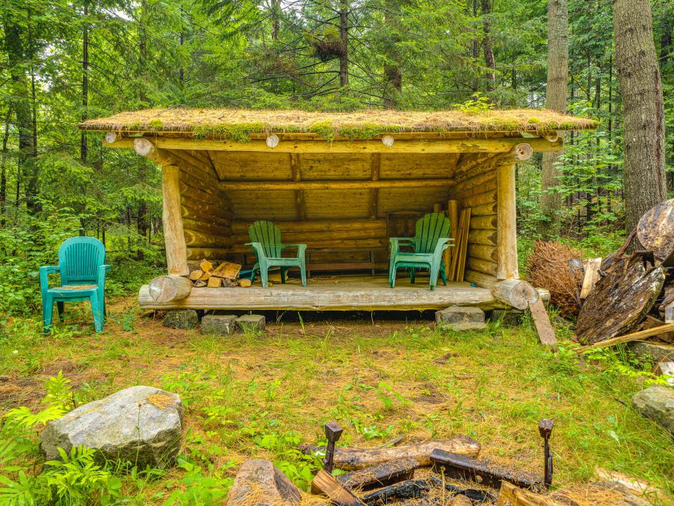 11 N Point Rd-34