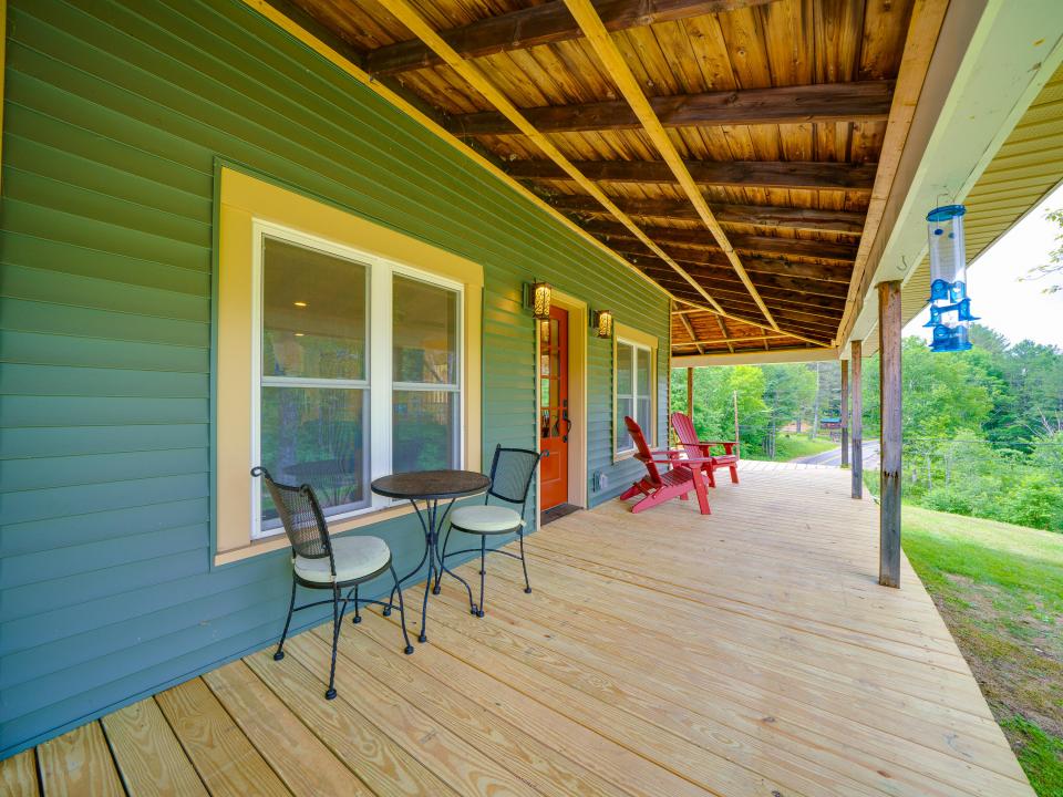 11 N Point Rd-64