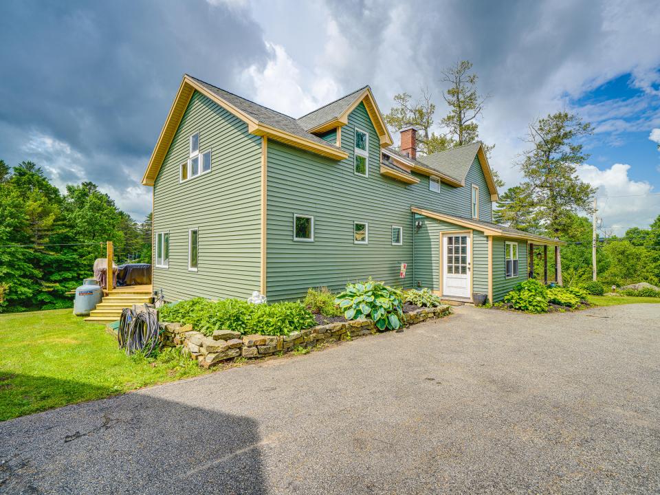 11 N Point Rd-74