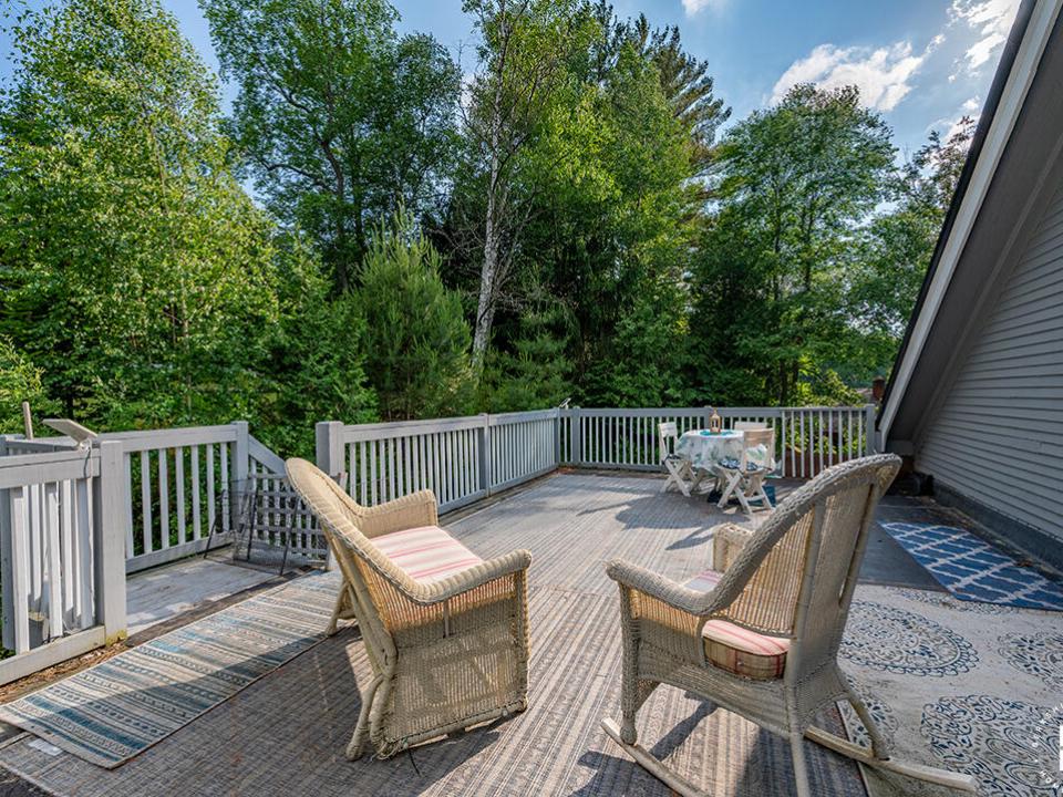 SaranacLakeHomeOnSlater_Balcony