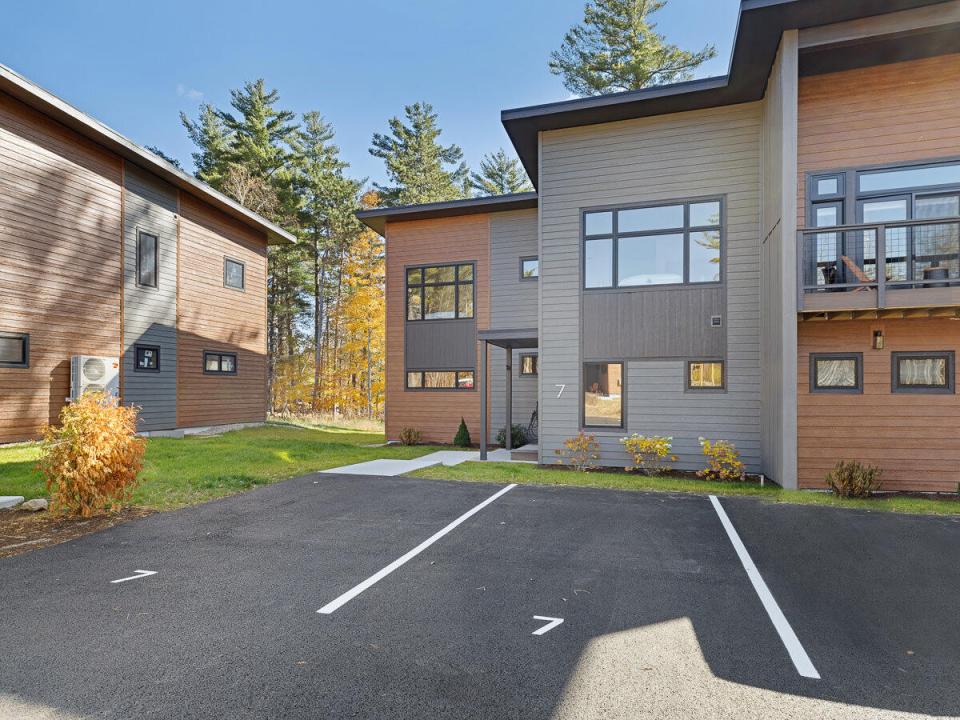 28-Bowman-Lane-Unit-7-Wilmington-NY-1299