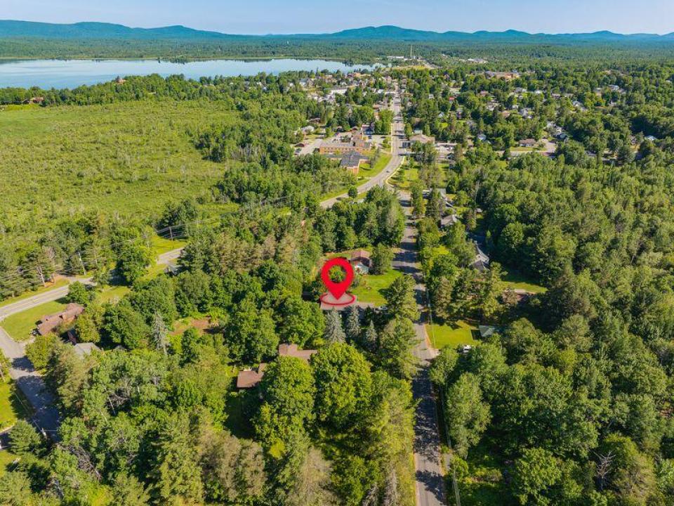Moeller - 189 RRD - aerial with house ma