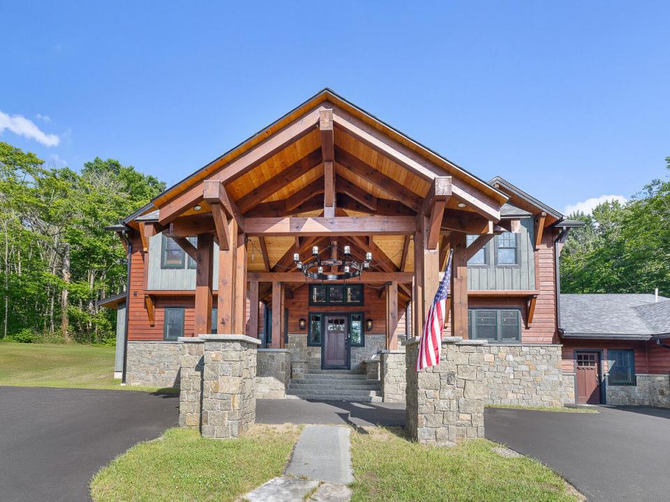 521-Mirror-Lake-Drive-Lake-Placid-NY-129