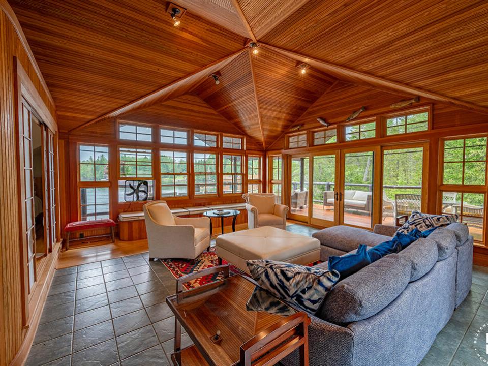 LittleLoj_BH_GR_To_UD