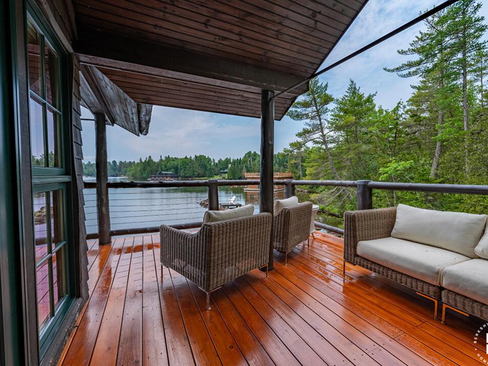 LittleLoj_BH_UD_Chairs