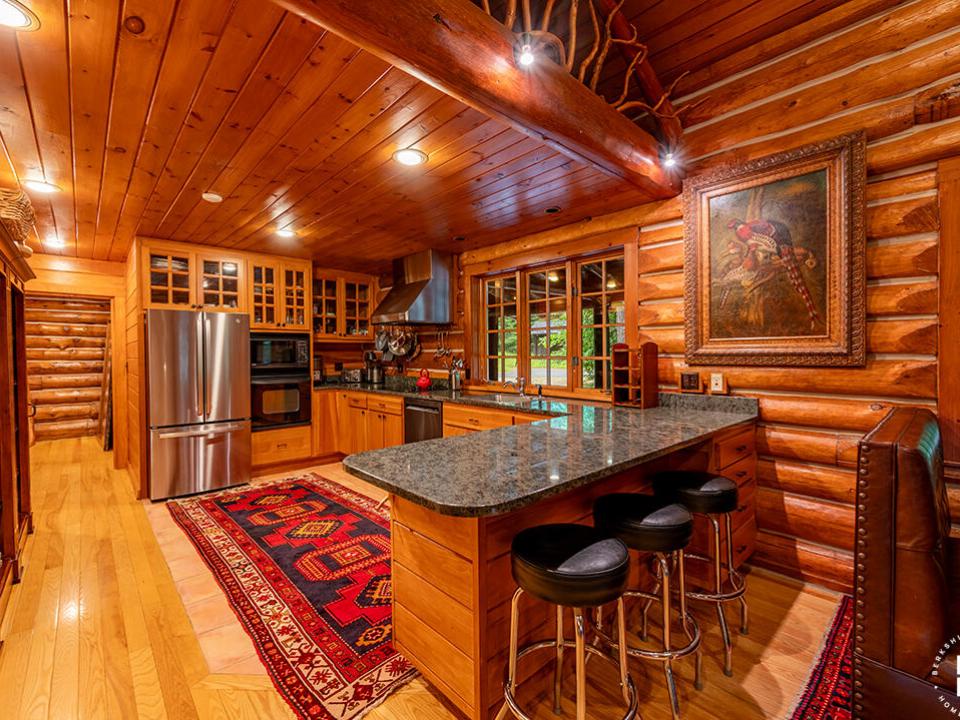 LittleLoj_Kitchen_BB